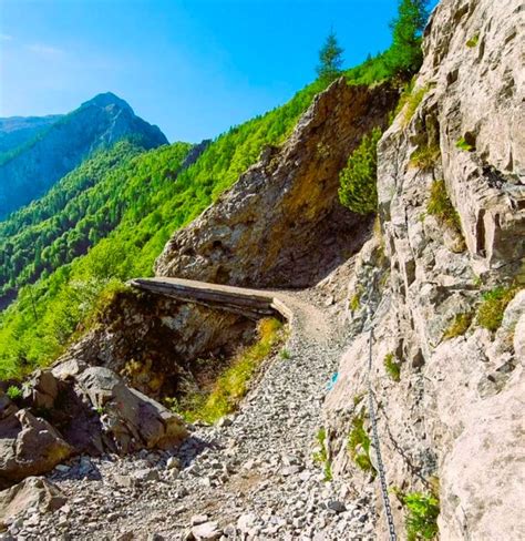 libereali porta di prada|Porta di Prada e Rifugio Bietti.